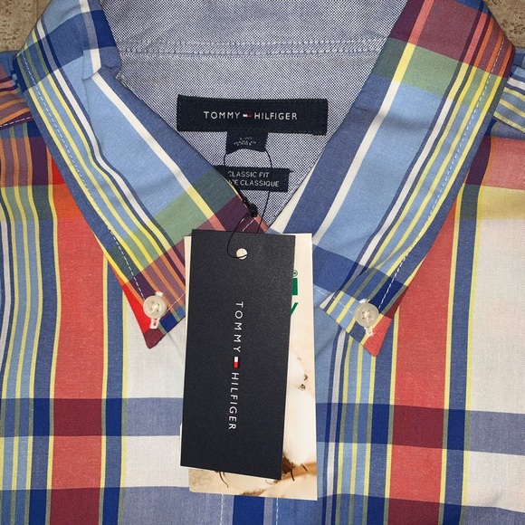 Men’s Tommy Hilfiger Casual Button up shirt - Picture 2 of 7